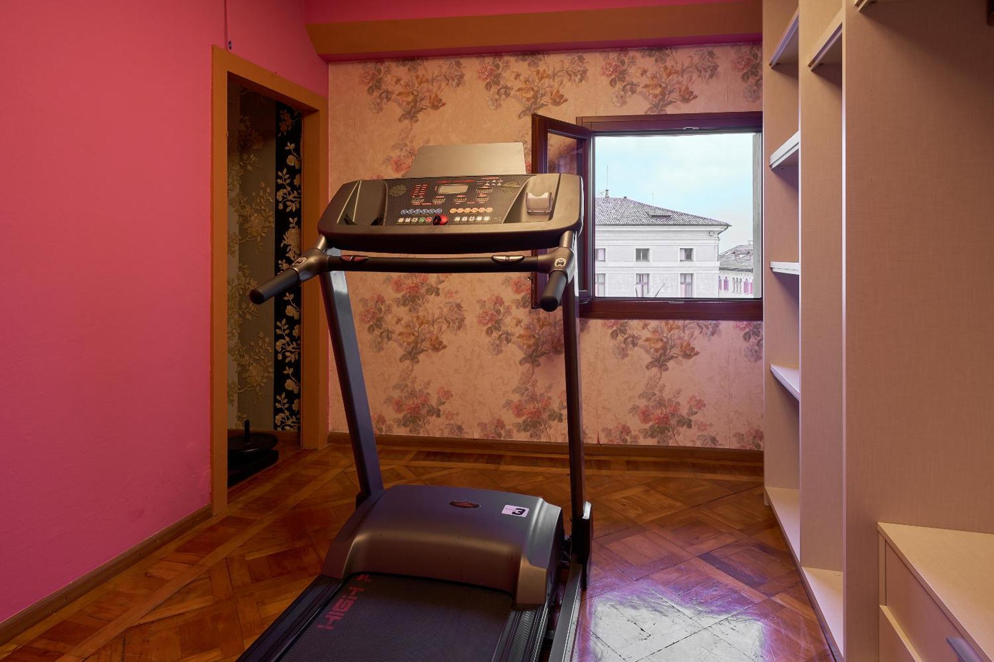 Attico Di Piazza Cima Conegliano Exterior foto