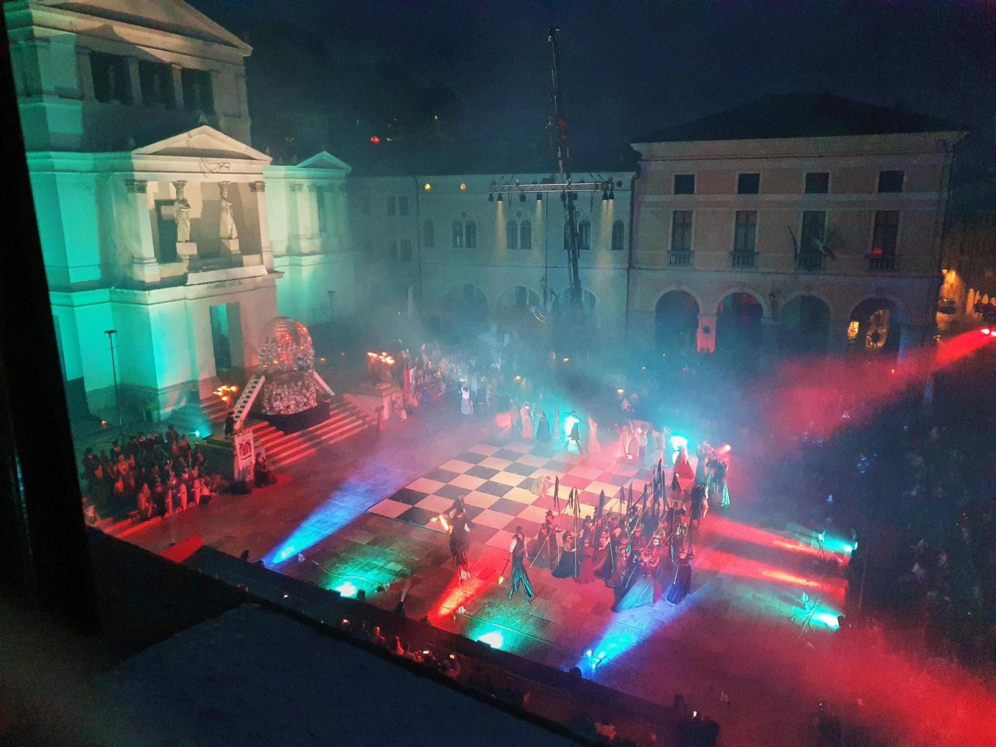Attico Di Piazza Cima Conegliano Exterior foto